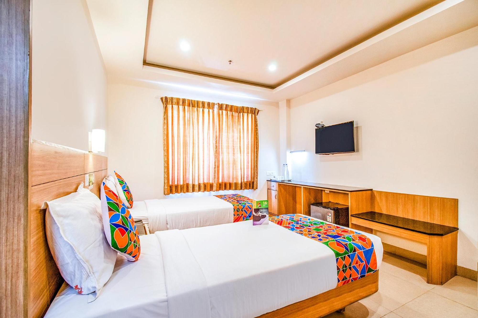 Fabhotel Prime Royal Castle Gandhipuram Coimbatore Exteriör bild