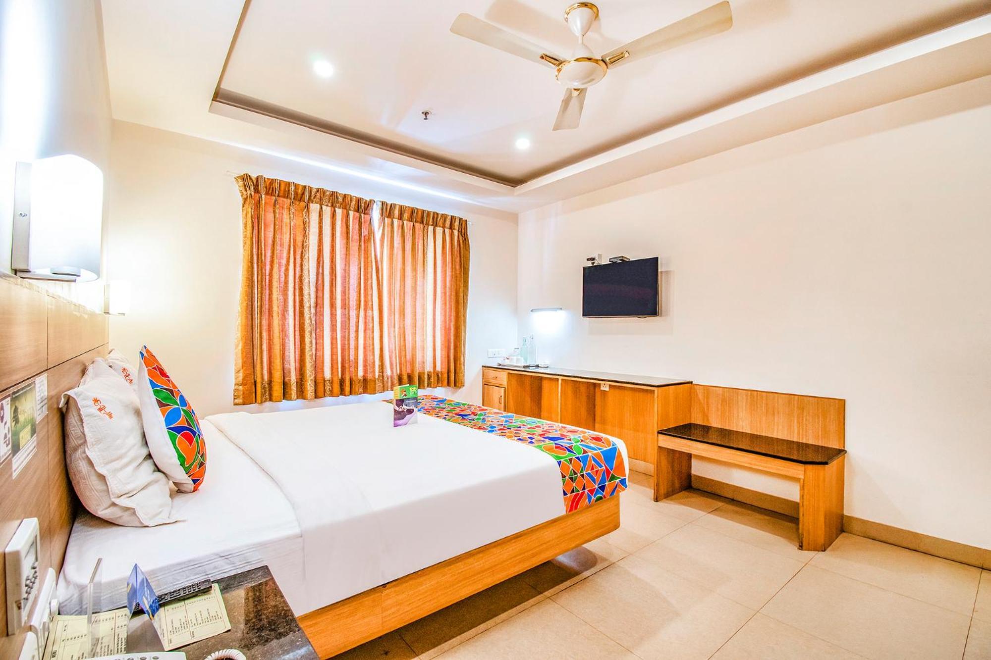 Fabhotel Prime Royal Castle Gandhipuram Coimbatore Exteriör bild