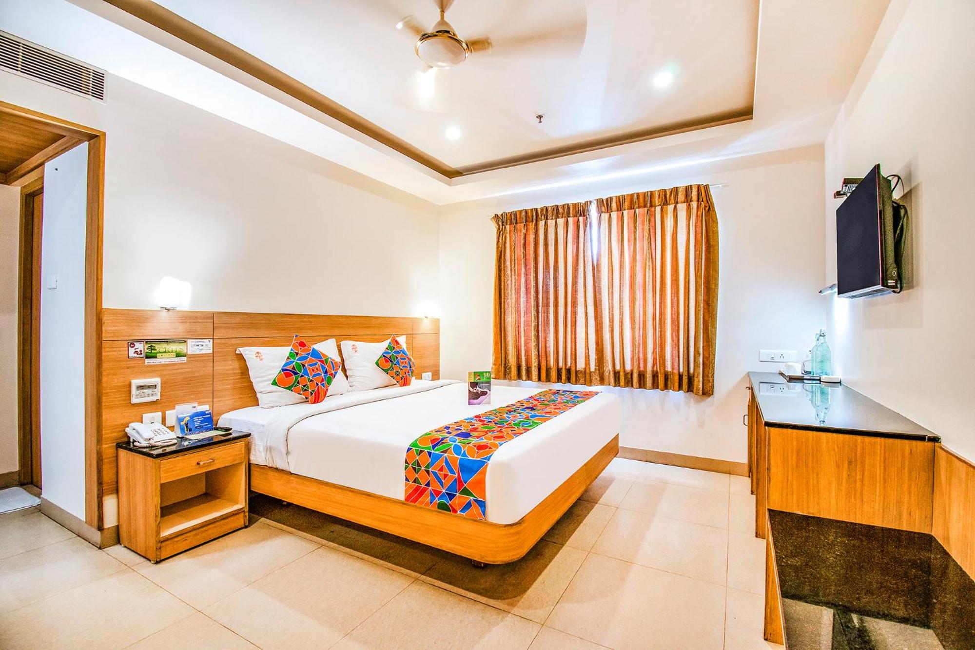 Fabhotel Prime Royal Castle Gandhipuram Coimbatore Exteriör bild