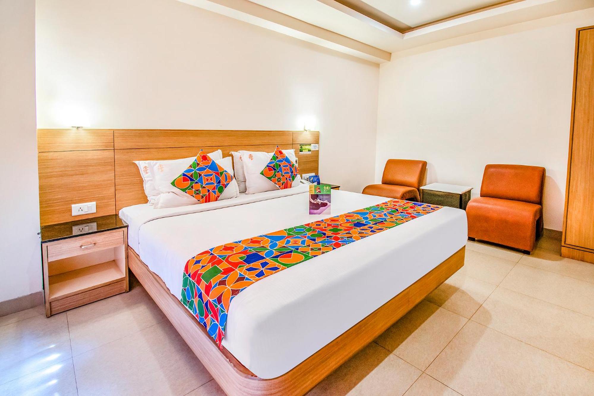Fabhotel Prime Royal Castle Gandhipuram Coimbatore Exteriör bild