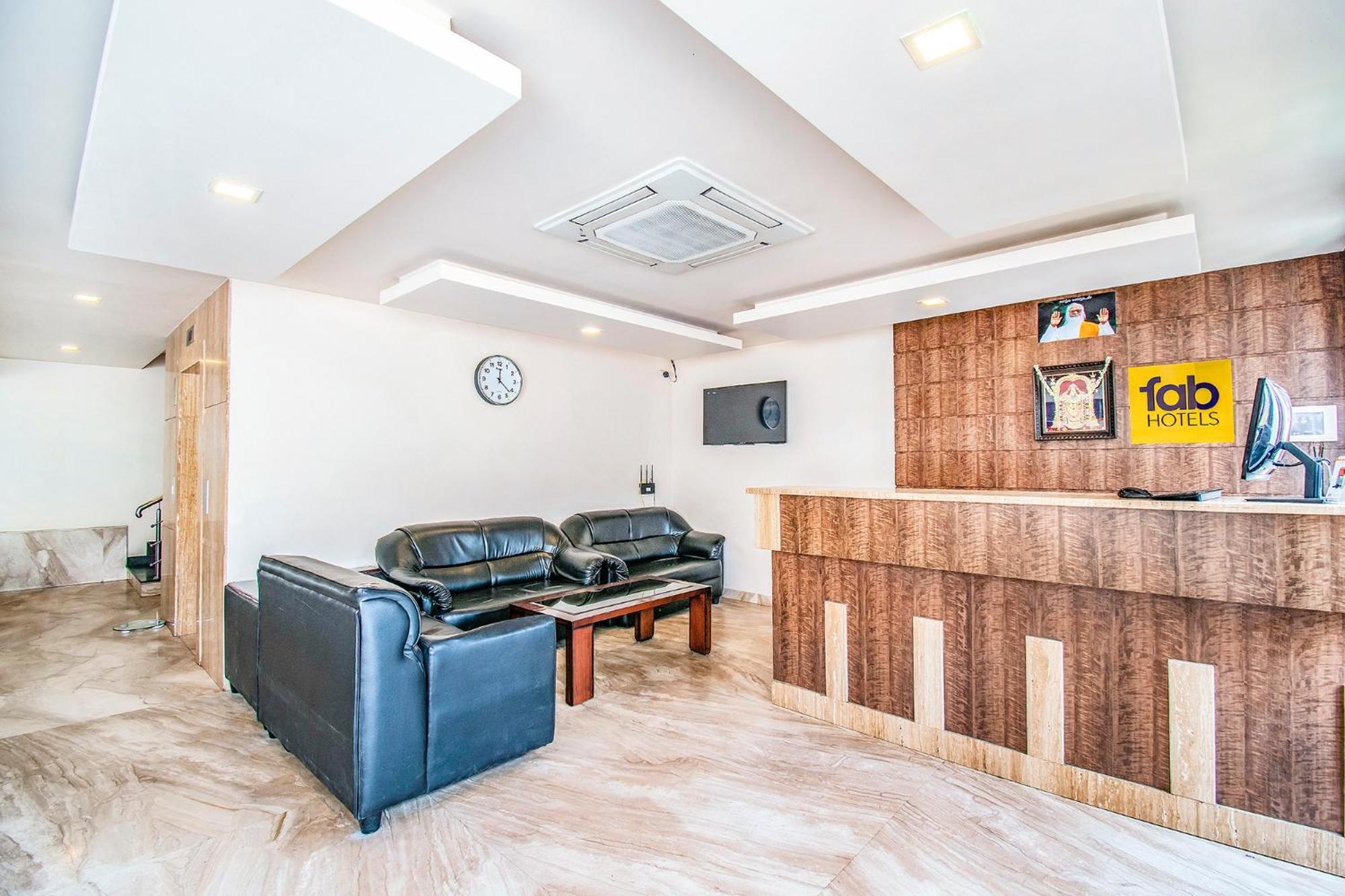 Fabhotel Prime Royal Castle Gandhipuram Coimbatore Exteriör bild